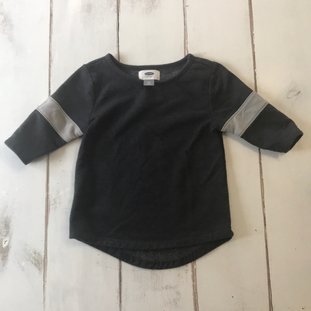 Old navy sweater
